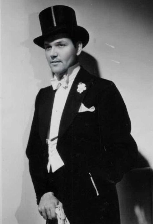 The singer and dancer, my great-grandfather Marius Astaire du Ruhland in a 1940s autograph picture
